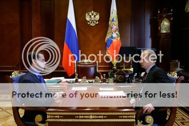 Зачем Шевчук разбросал по Москве струны от гитары?