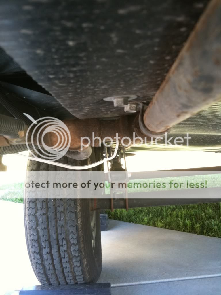 Open Roads Forum Travel Trailers Bent shackle??